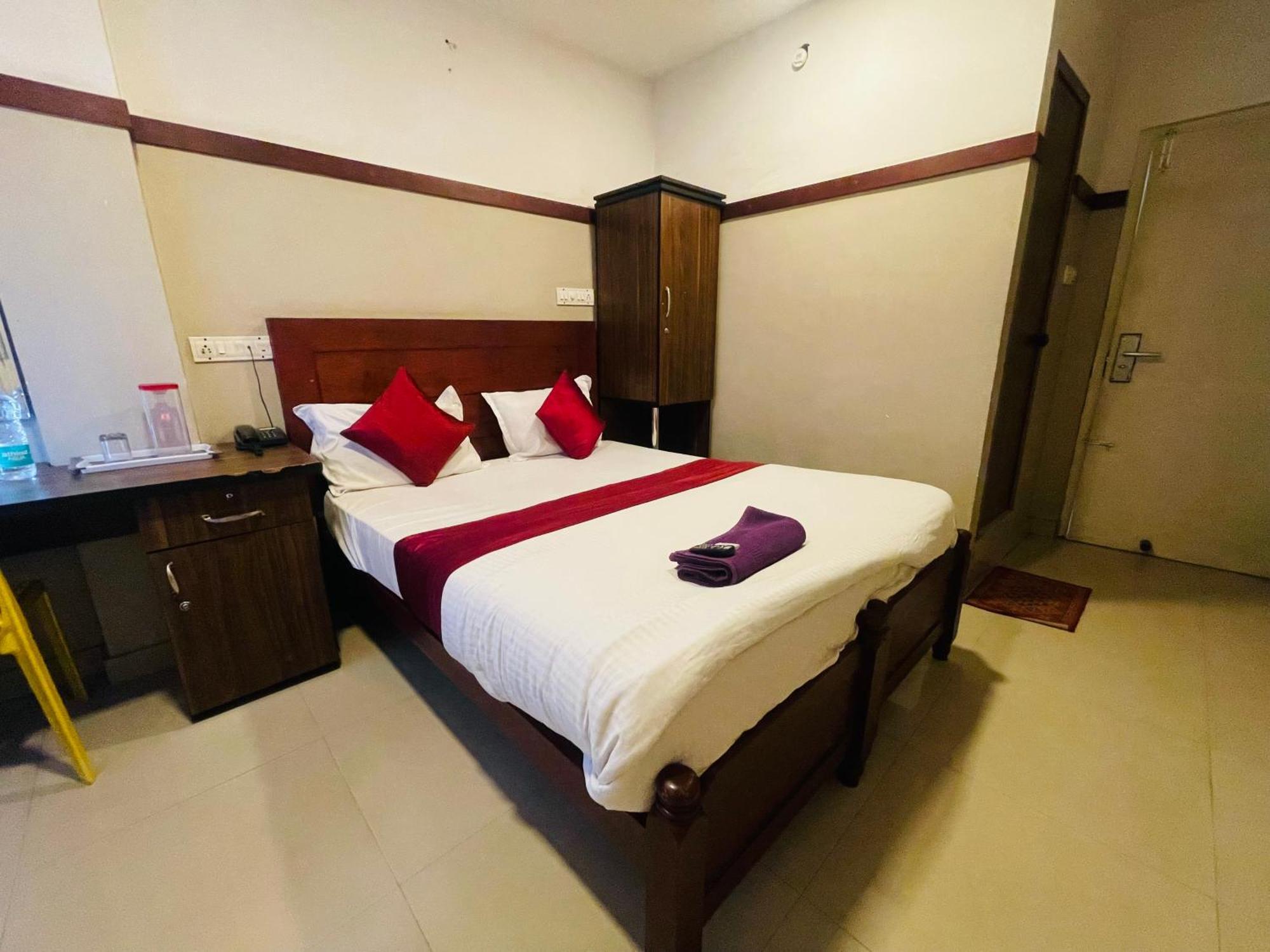 Rio Rooms Mims Calicut Экстерьер фото